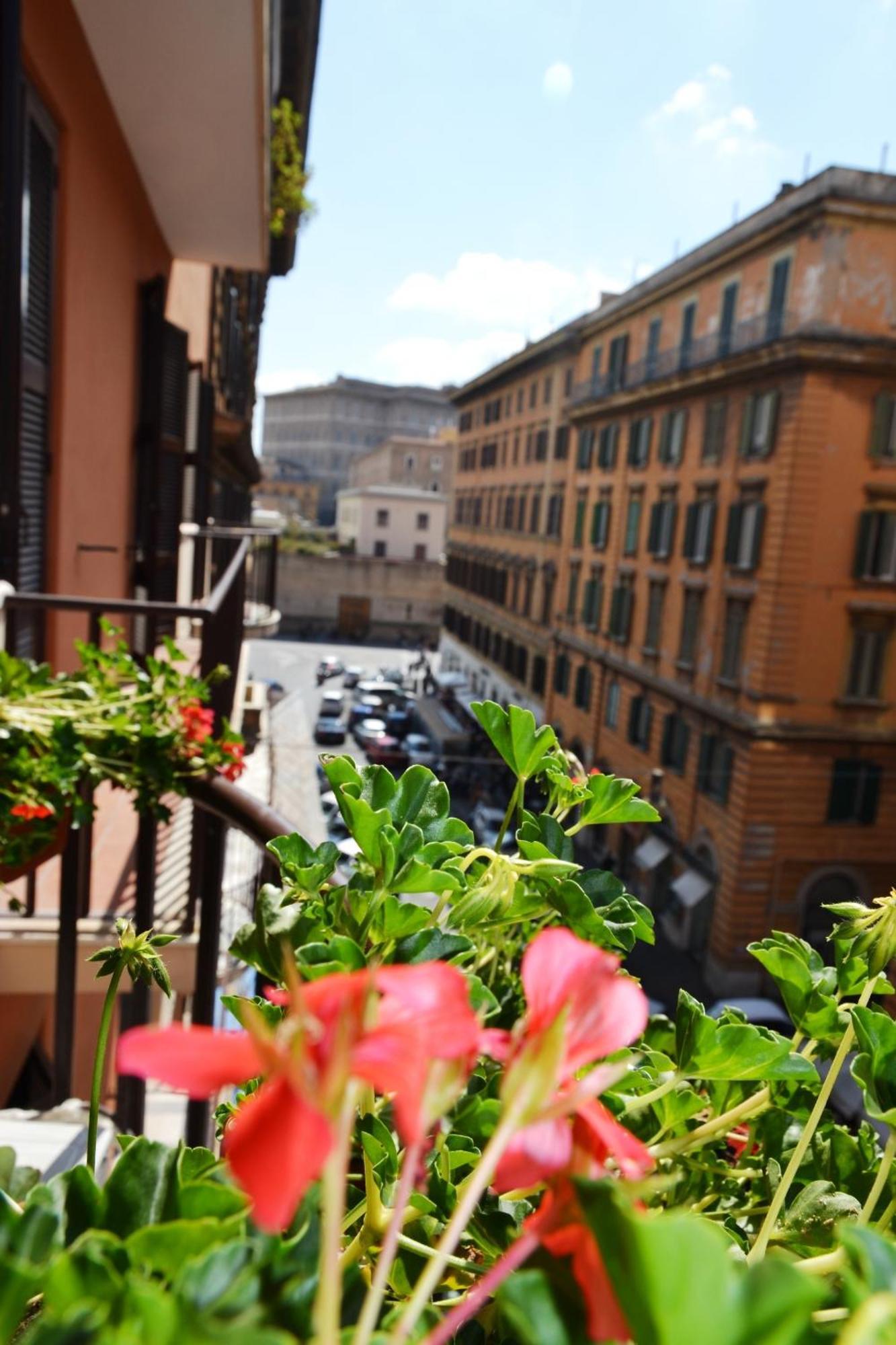 Myrooms San Pietro Rome Exterior photo